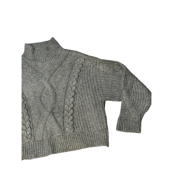 Elizabeth & James Women Medium Boxy Cable Knit Mock Neck Cropped Sweater 19"x19" - Picture 4 of 9